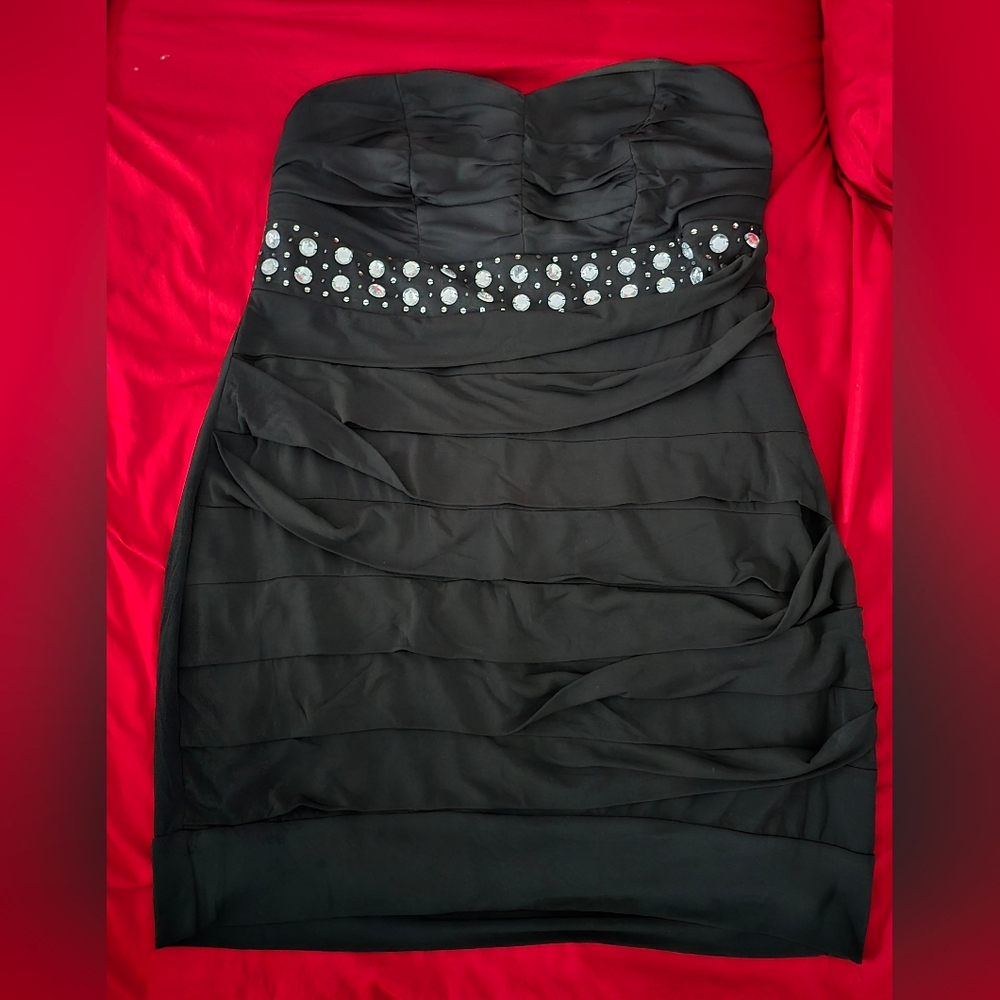 WOMEN DRESS